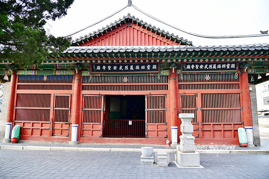 동대문 가볼만한곳 디자인플라자 동대문 창신동 완구문구거리 서울동묘시장