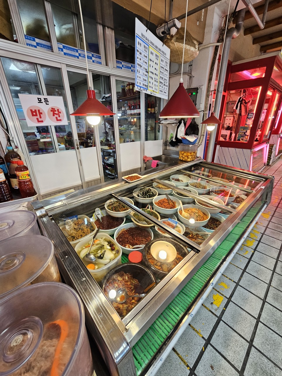 경주 중앙시장 먹거리 칼국수 김밥 전통시장 나들이