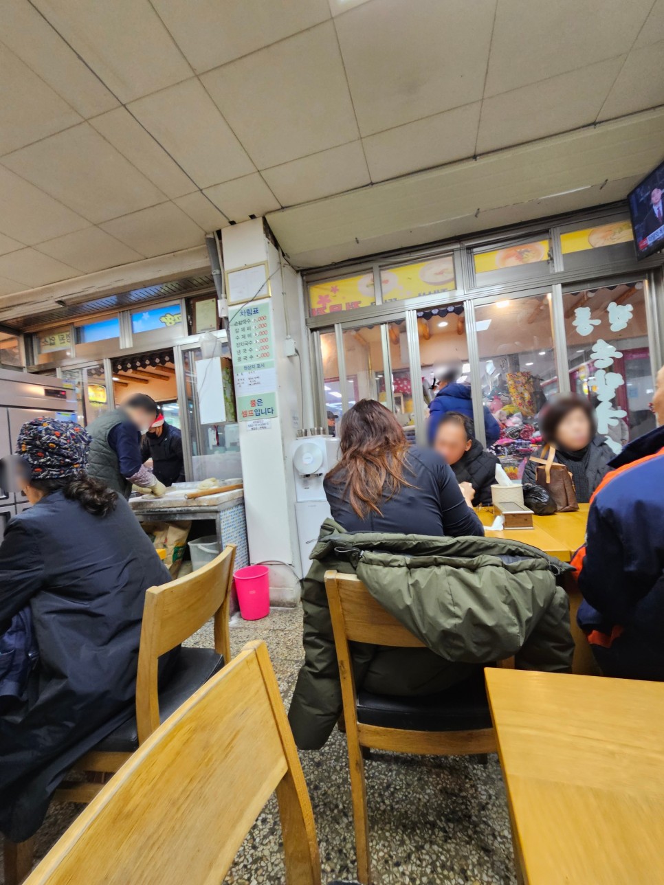 경주 중앙시장 먹거리 칼국수 김밥 전통시장 나들이