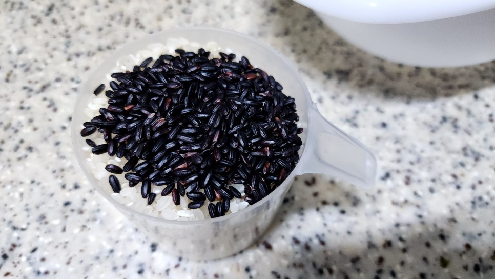 흑미밥 혼밥메뉴 돌솥밥 곤드레나물밥 달래양념장 달래장 만들기 달래손질법