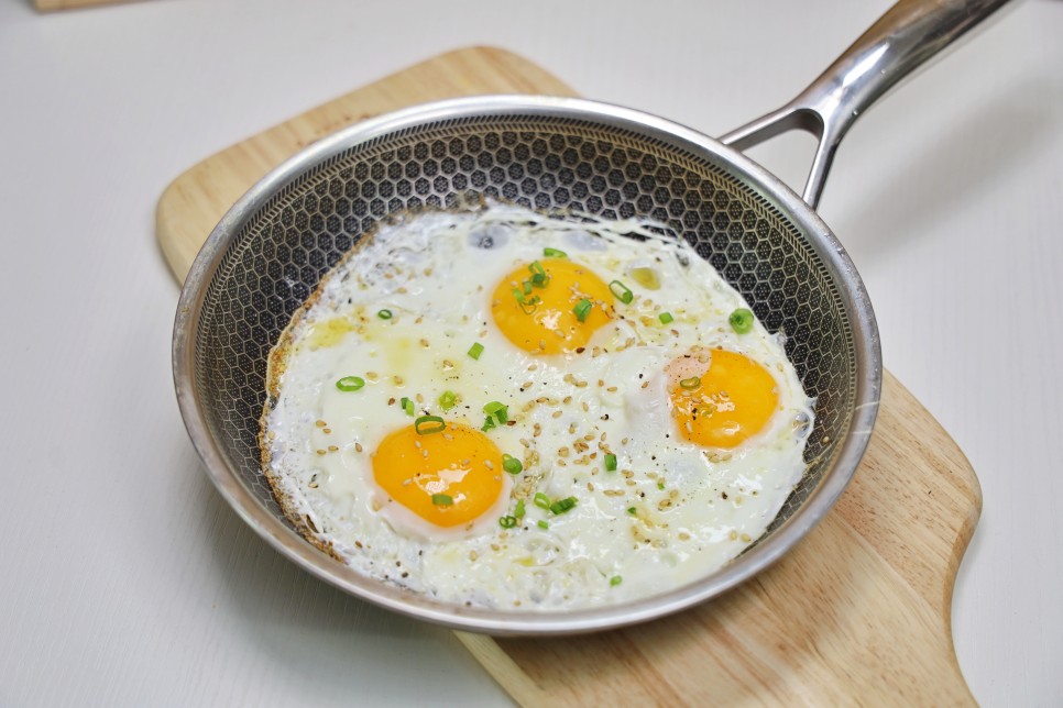 간단한 계란요리 들기름 계란후라이 반숙 달걀부침