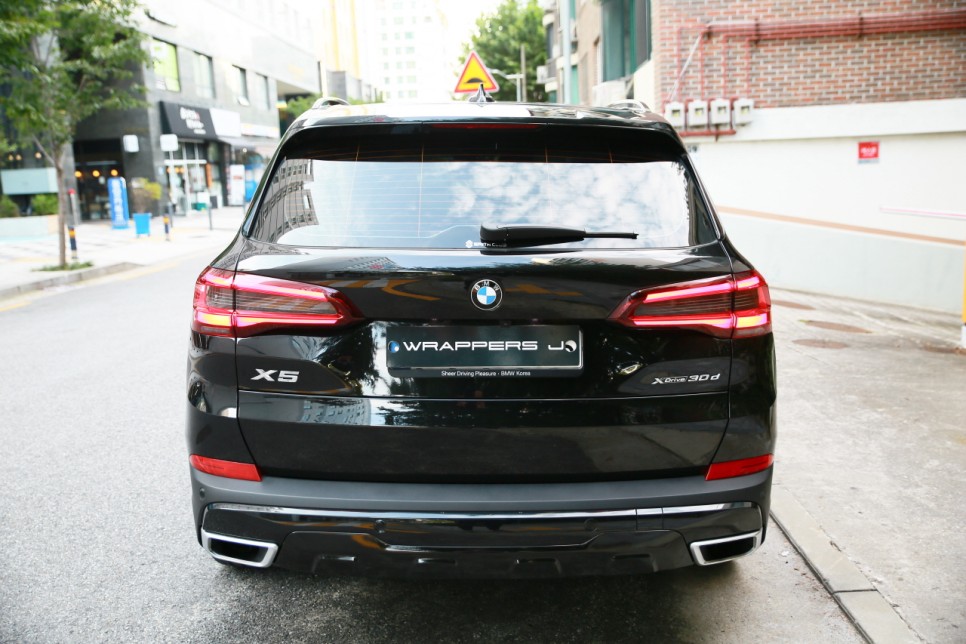 G05 BMW X5 Xline 크롬죽이기 크롬딜리트 잘하는업체