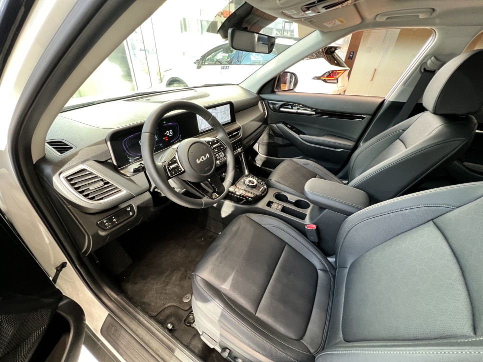 2024 셀토스 모의견적 제원 정보, 소형 SUV 판매량 1위 비결과 하이브리드 출시 일정