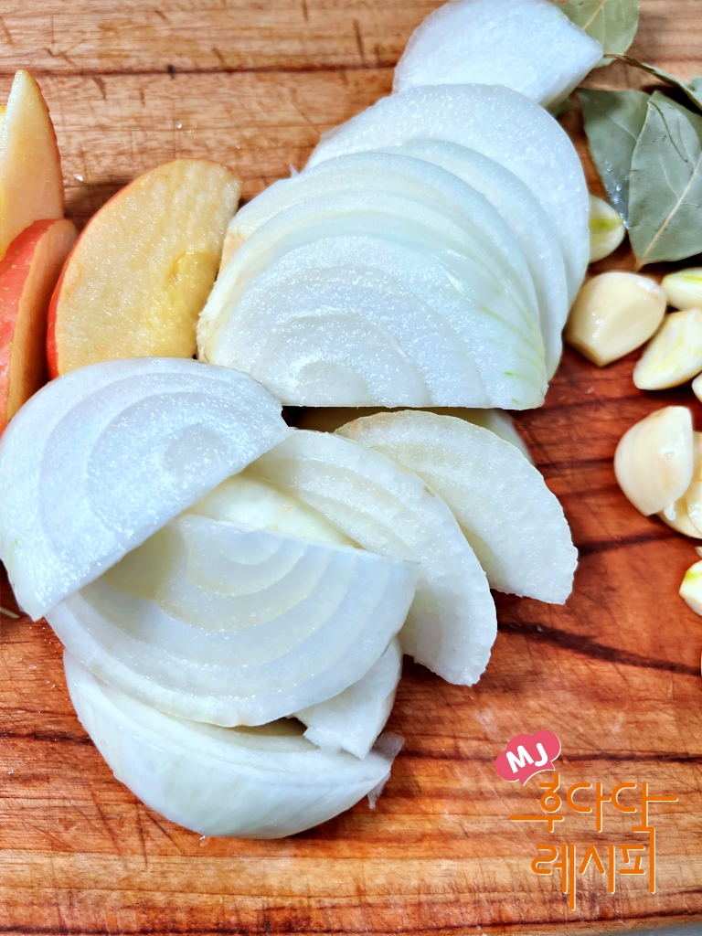 무수분 수육 맛있게 삶는법 삼겹살 수육 돼지고기 보쌈 삶는법