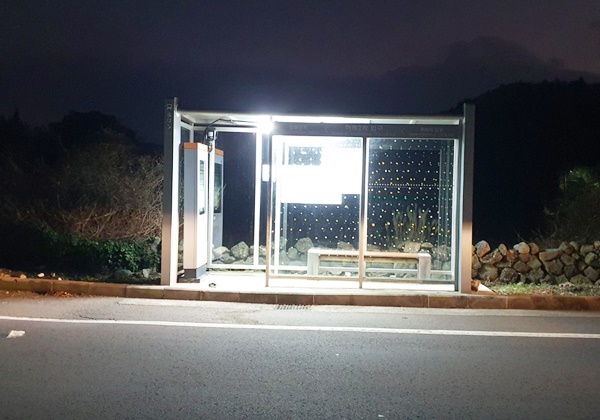 서귀포시, 관내 비가림 버스승차대 안전조명 설치 완료