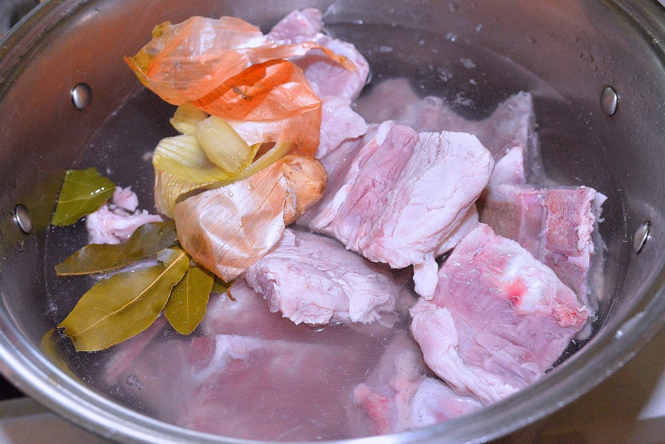 감자탕 끓이는법 시래기 감자탕 레시피 뼈다귀 해장국 만드는법