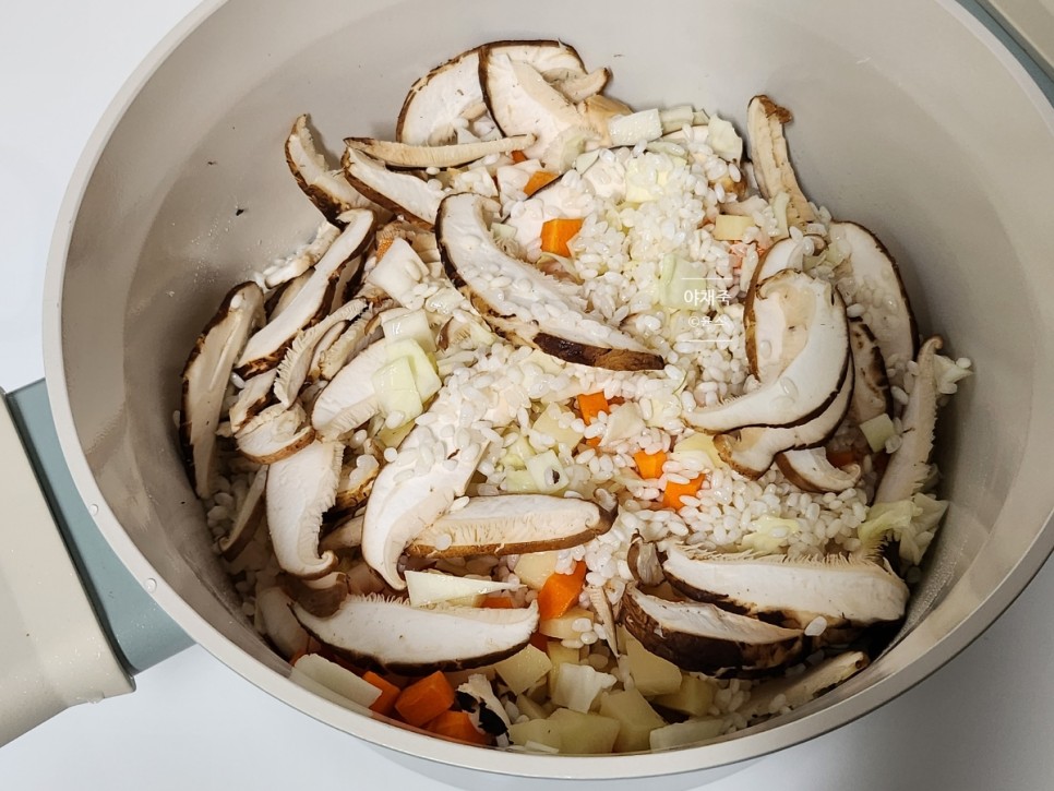 야채죽 끓이는법 버섯야채죽 만드는법 표고 버섯죽 아침 죽 종류