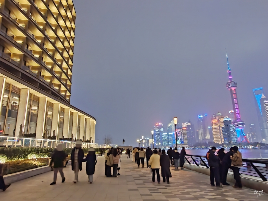 1월 해외여행 중국 상해 여행 새해 카운트다운 일출