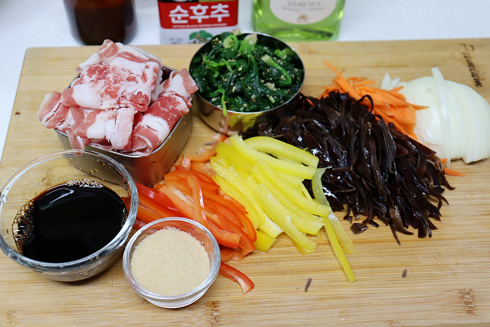 소고기 잡채 황금레시피 불지않는 잡채 만드는법 양념 잡채 덮밥 목이버섯 요리 재료