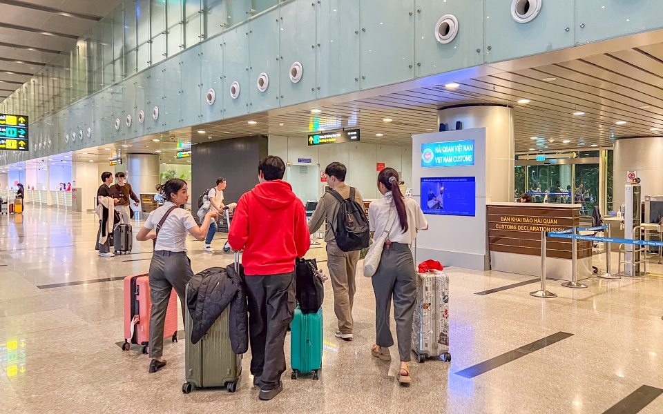 다낭 자유여행 시작 : 베트남 입국 + 다낭 공항 패스트트랙 픽업