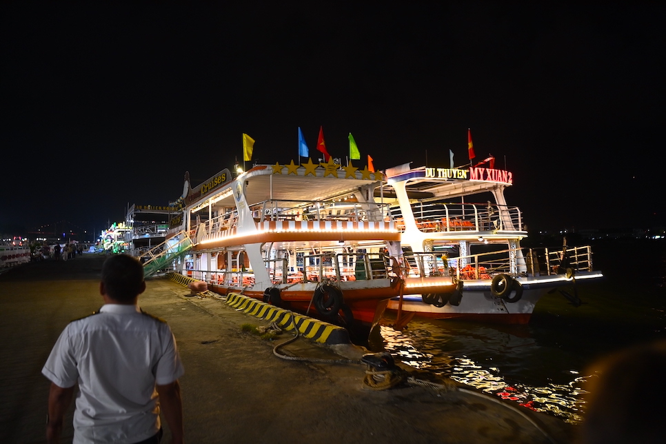 베트남 다낭 한강 유람선 크루즈 티켓 예약 야경 감상 명소 가는법