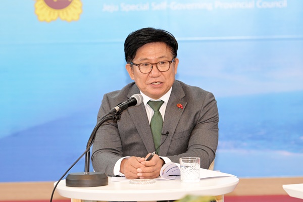 김경학 제주도의장, “제2공항, 모든 제기되는 의혹 해소할 수 있도록 검증방법 고민 선행돼야”