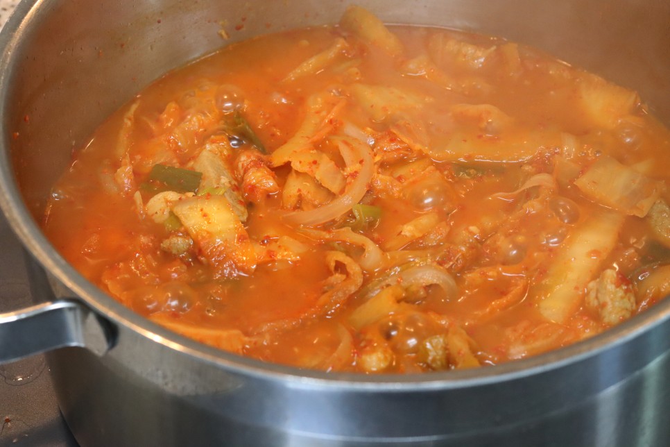 편스토랑 어남선생 류수영 김치찌개 레시피 평생 김치찌개 재료 돼지 앞다리살 요리