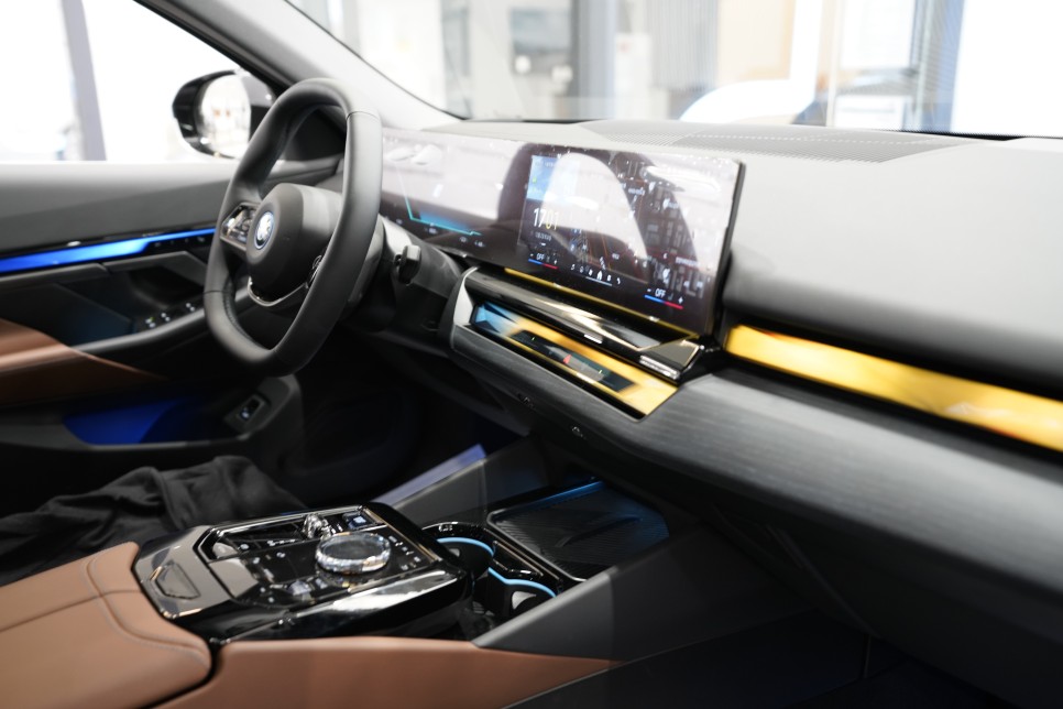 2024 BMW i5 모의견적 정보 제원 포토, 준대형 전기차 세단 오너평가