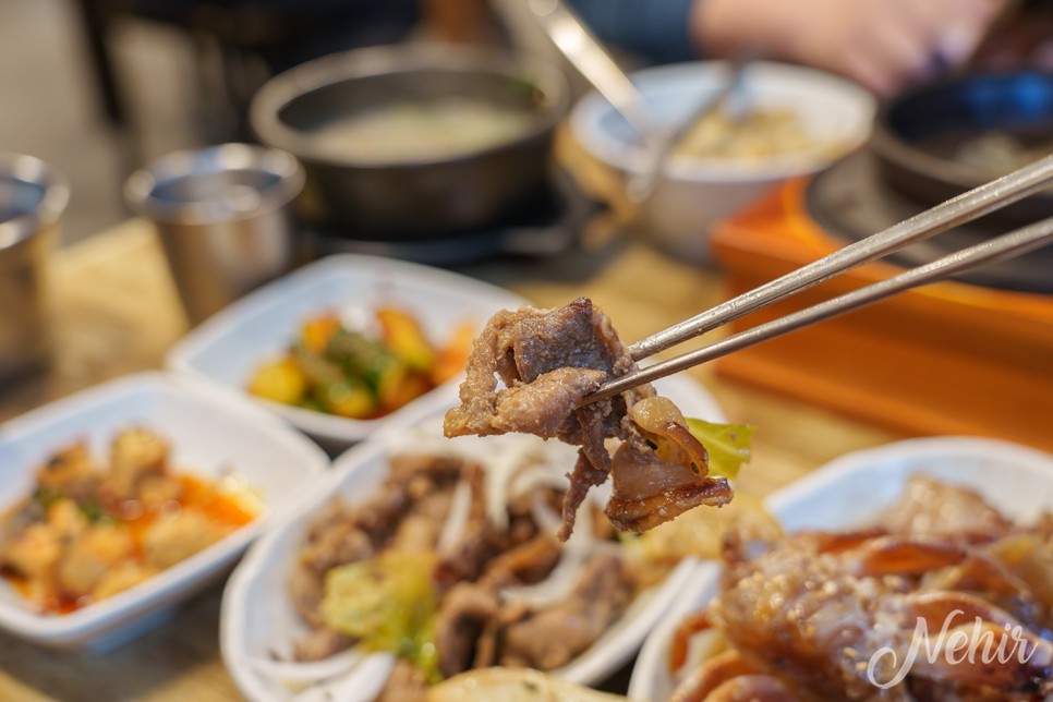 제주공항 근처 아침식사 장모식탁 한정식