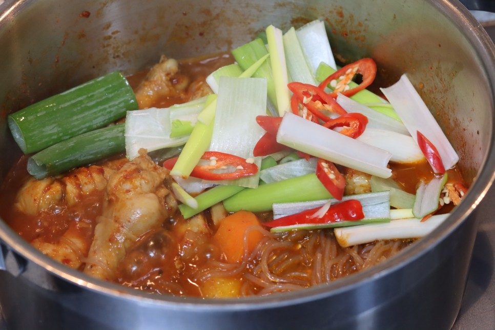 닭볶음탕 레시피 매운 양념 소스 닭도리탕 레시피 김가루 주먹밥 만들기