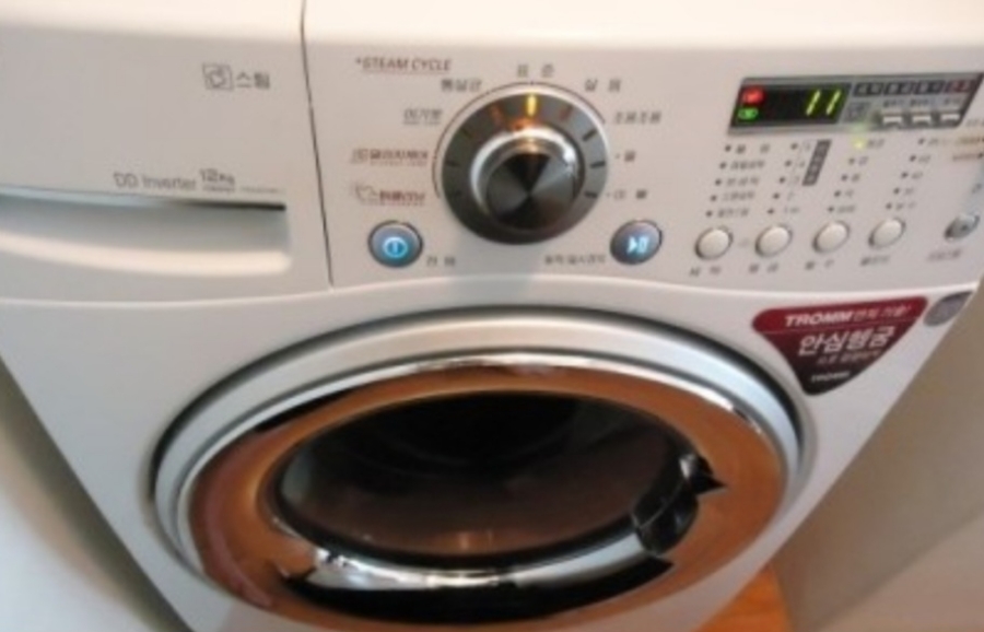 엘지드럼세탁기 F3226WC6 전원불량 고장이 발생할때 비싼돈 들이지말고 셀프수리하세요. 필요부품 (메인보드, PCB) 공급과 동영상을 통한 교체방법 완벽제공됩니다.