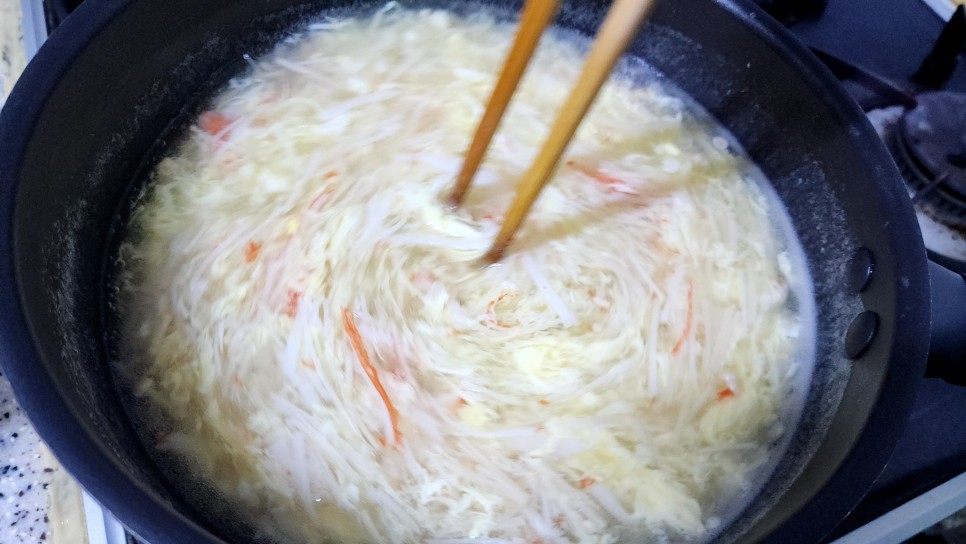 한그릇음식 게살스프 중국식 계란탕 만들기 아침대용 치킨스톡 요리 사용법