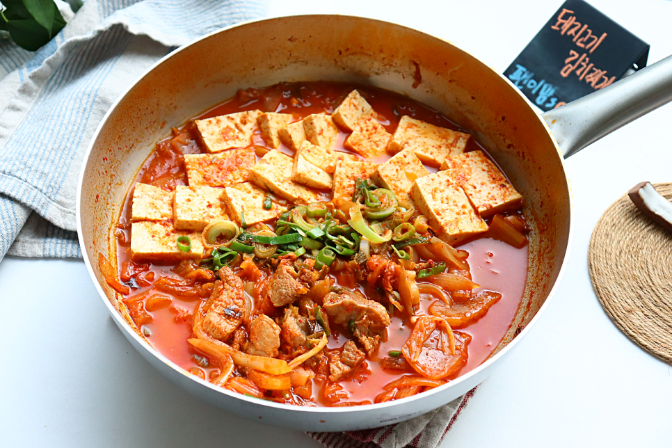 편스토랑 류수영 김치찌개 레시피 어남선생 돼지고기 평생 김치찌개 맛있게 끓이는법