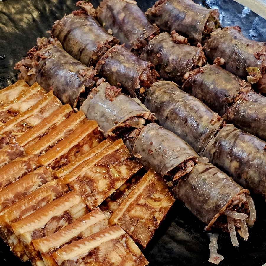 월평동 맛집 편육 전통순대 맛있는 쌍둥이수육국밥