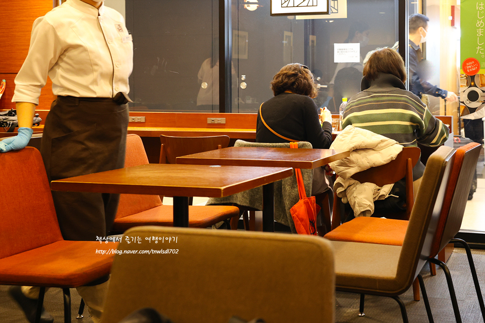 일본 후쿠오카여행 카페 2곳 하카타역 카페 우에시마 렉커피 텐진 카페