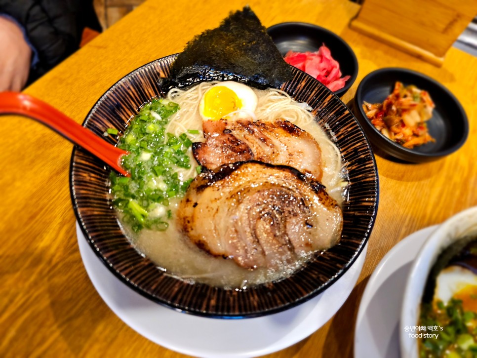 돈코츠라멘 맛집 수내 니고라멘 사골 일본라면 얼큰한 국물요리