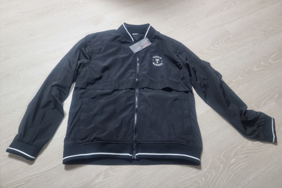기간이즘 - TITAN HEARTS FISHING BOMBER JACKET - 춘추계 낚시용 자켓