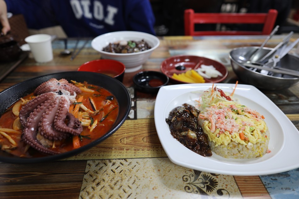 문어 짬뽕에 매운 양념이 인상적이었던 울진 후포 중국집 고바우한중식