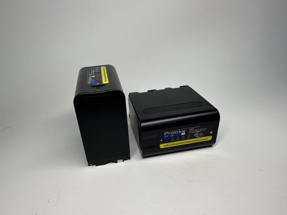 Probty 일체형 C타입 충전기 + 미니 보조배터리 팩 NP-F980/F970
