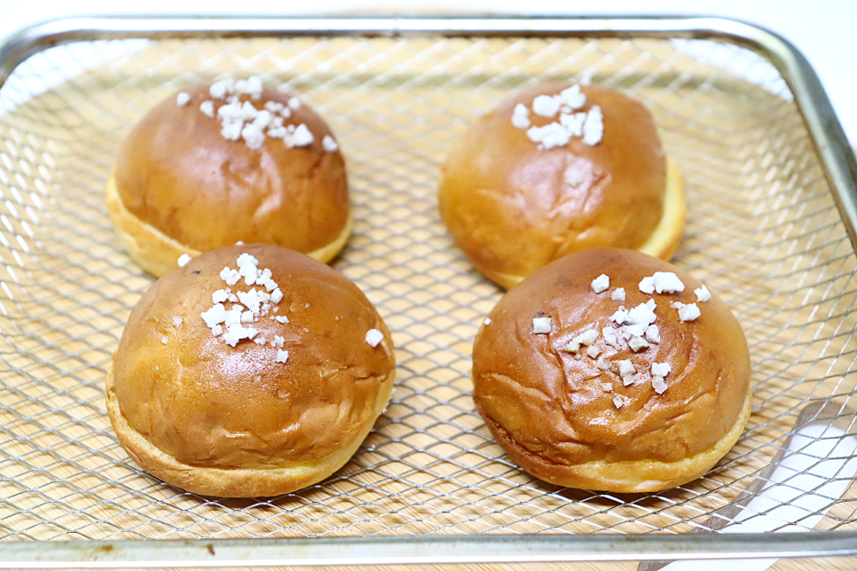 모닝빵 소금빵 만들기 모닝빵 에어프라이어 요리 간단한 간식 추천 레시피