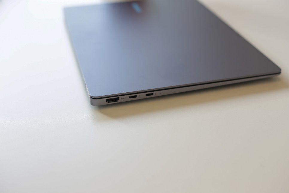 삼성 갤럭시북4 프로 터치스크린 고성능 노트북 NT940XGQ-K71A