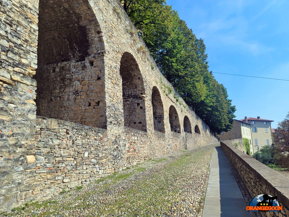 (이탈리아 베르가모 / 구 시가지 여행 #7) 중세시대의 풍경이 제대로 남아있는 베르가모 여행의 핵심 스팟 <베네치아 성벽>