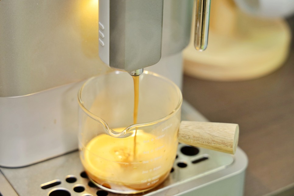 비토리아 에스프레소머신 커피원두 아이스 아메리카노 만들기