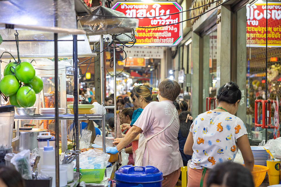 태국여행 방콕여행 야시장 저녁 가볼만한곳 차이나타운 나이엑롤누들