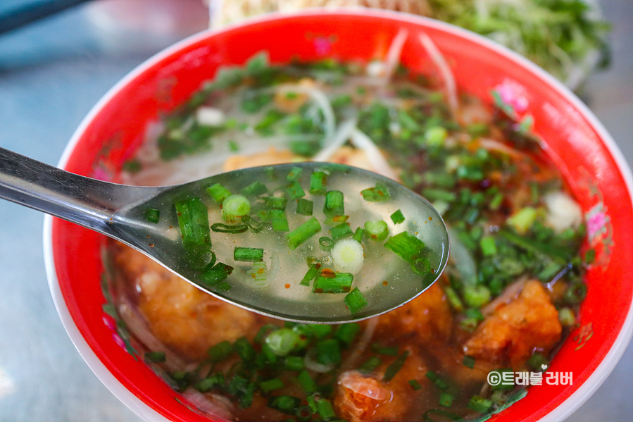 베트남 나트랑 쌀국수 맛집 로컬 오징어 어묵 국수 하이카