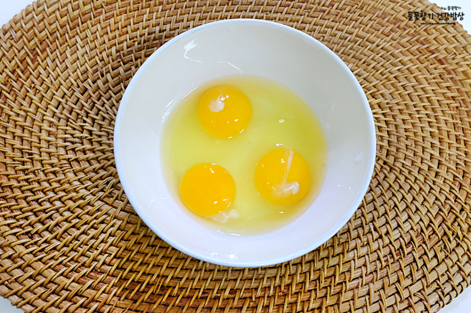 시금치 프리타타 만드는 법 계란 오믈렛 만들기 시금치요리