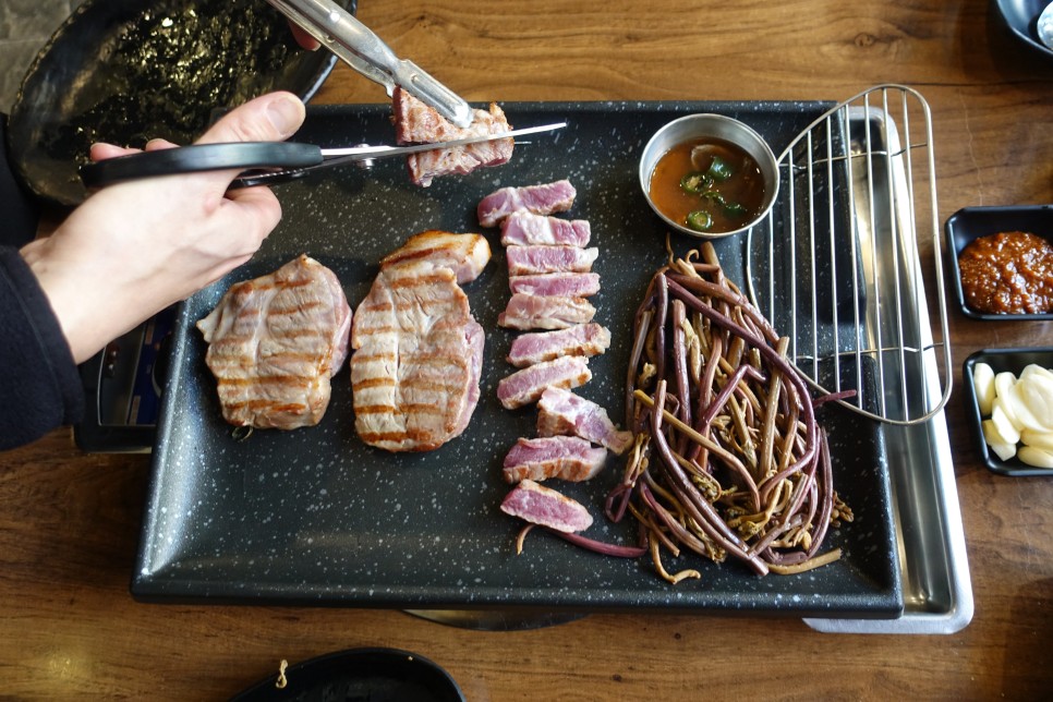 동탄맛집 제주돼지고기 목살과 몸국 리베라CC근처 다돈