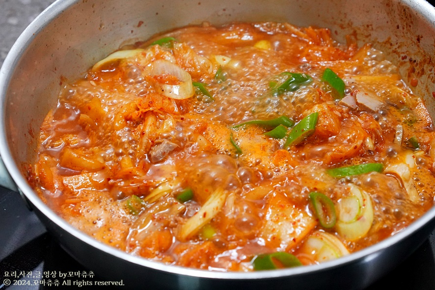 참치 김치찌개 맛있게 끓이는법 묵은지 김치찌개 레시피