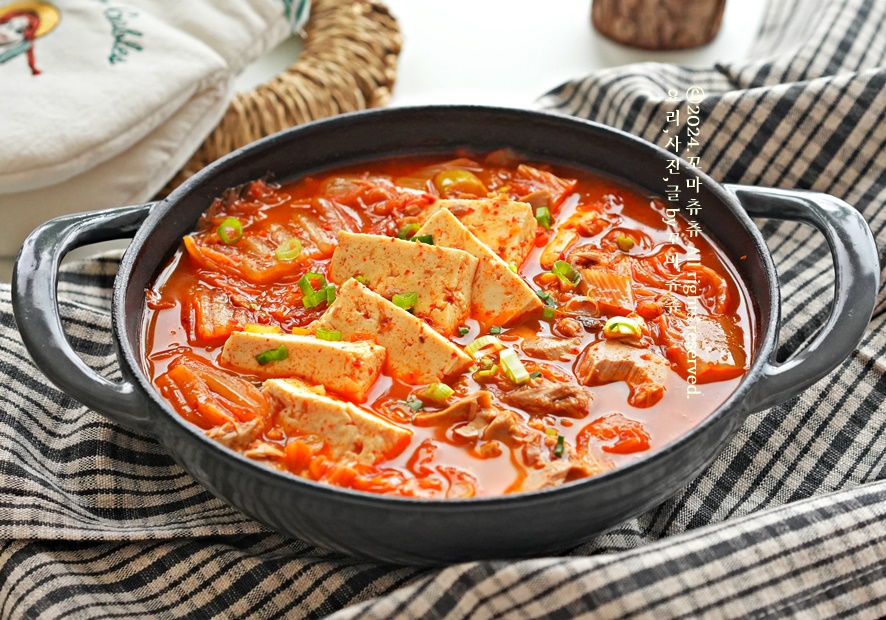 참치 김치찌개 맛있게 끓이는법 묵은지 김치찌개 레시피