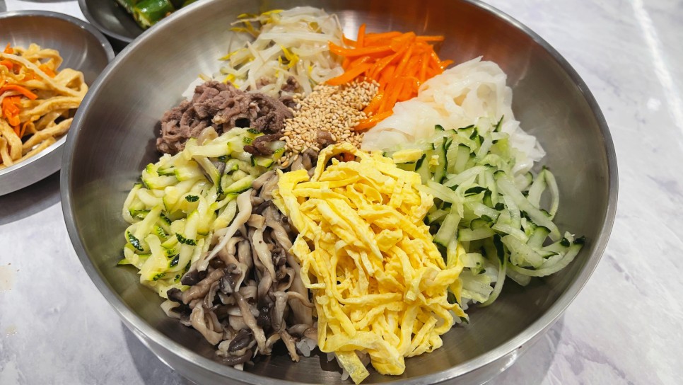 100만 원 이상 내돈내산으로 사 먹어본 경험으로 레알 단골이 작성하는 세종시 고운동 국밥 맛집 형님국밥