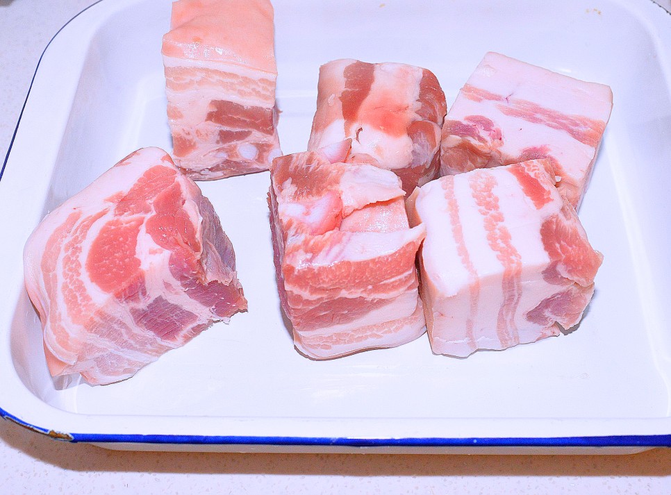 돼지고기 삼겹살 수육 맛있게 삶는법 된장 수육 레시피 삶기