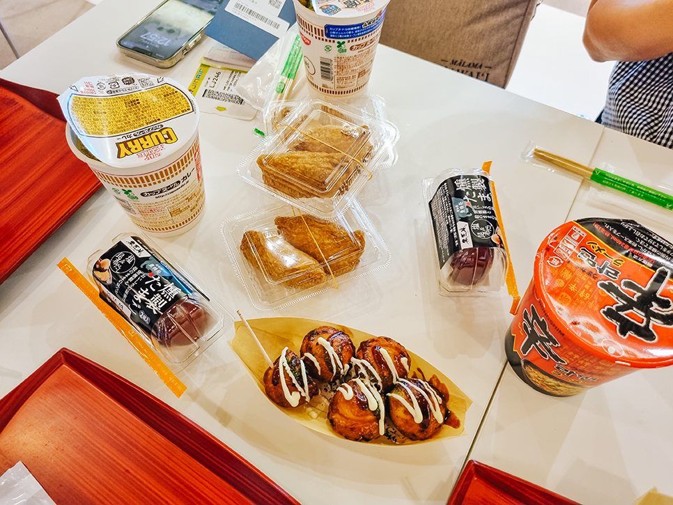 오키나와 나하 공항 블루씰 아이스크림 위치 가격