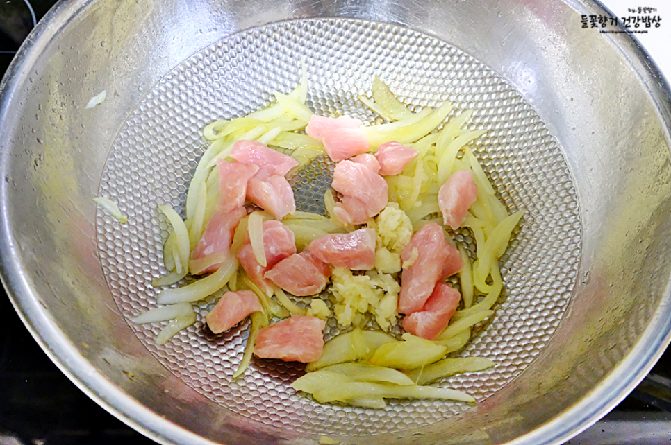 돼지고기 카레 맛있게 만드는법 양파 카레 재료 카레라이스 만들기