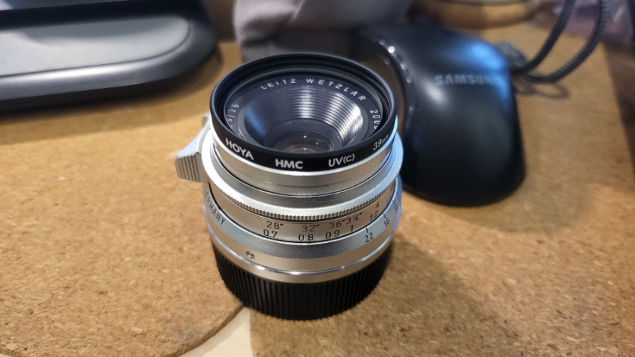 라이카 주마론 35mm f2.8 UV 필터 끼워주기