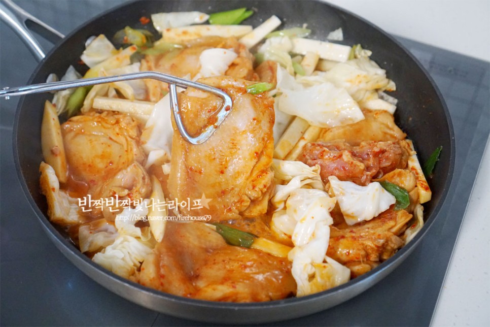 류수영 닭갈비 레시피 재료 양념 소스 순살 닭갈비 양념장 만들기