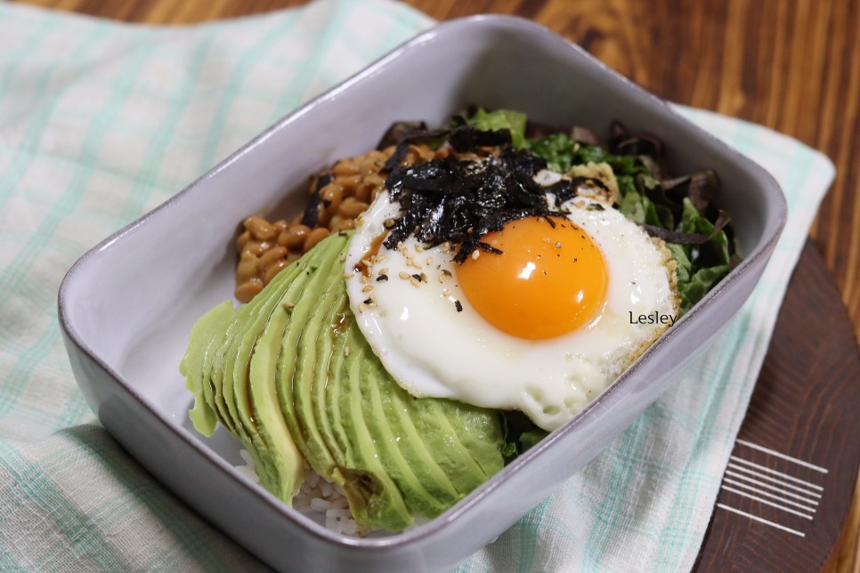 아보카도 먹는법 아보카도 비빔밥 낫또 맛있게 먹는법 나또 아보카도 요리