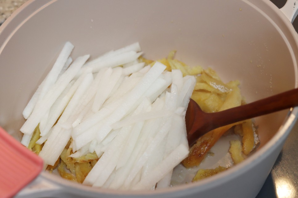 황태국 끓이는법 황태해장국 콩나물 뽀얀 북어국 끓이는법