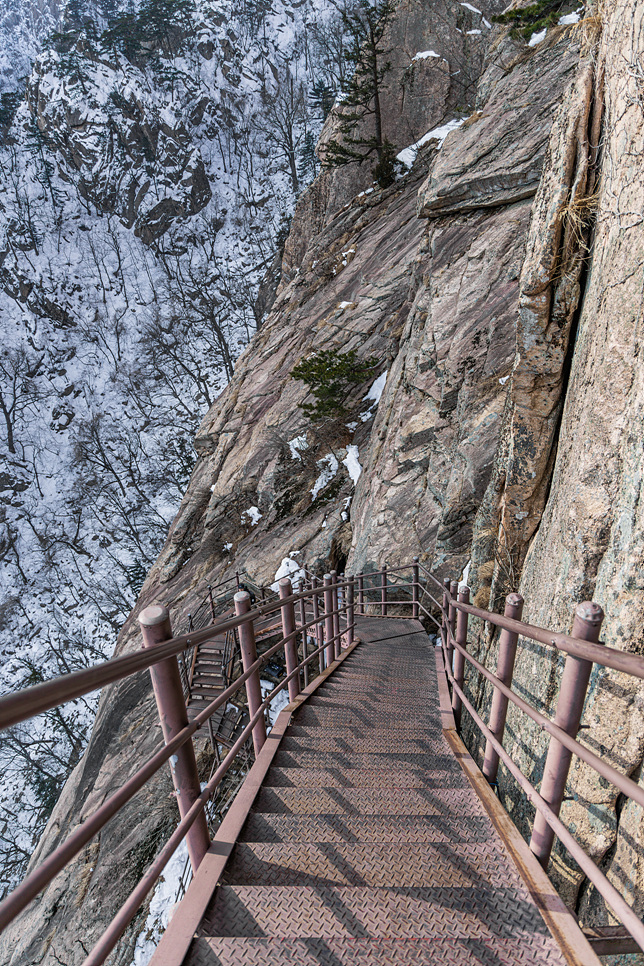 설악산 국립공원 겨울 산행 추천 신흥사 비선대 금강굴