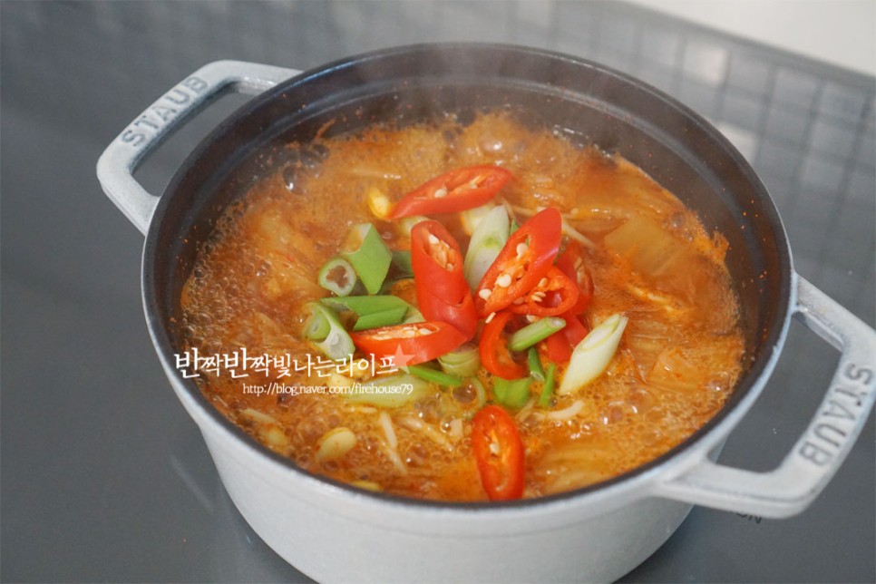 김치콩나물국 끓이는법 얼큰 콩나물국 레시피 콩나물 김치국 끓이는법