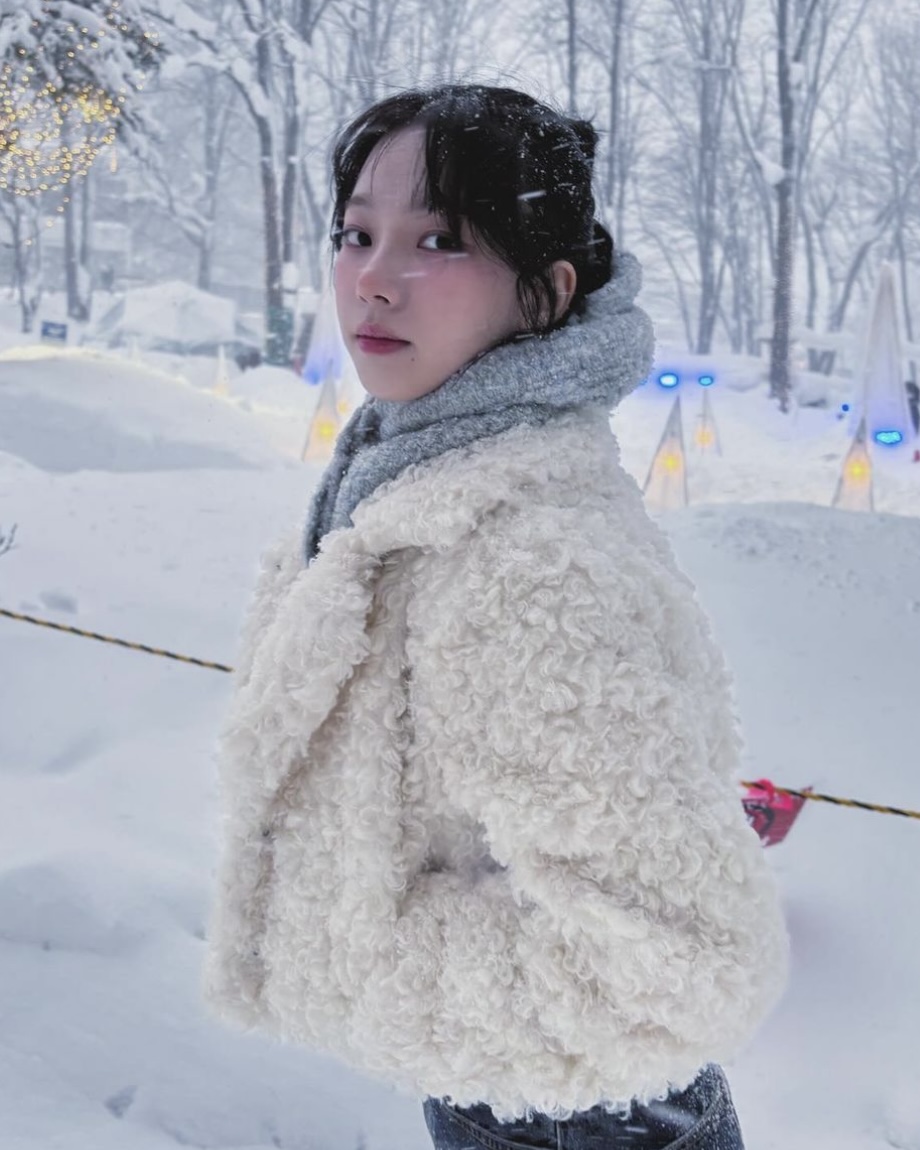 카리나 인스타그램 속 겨울 모자 바라클라바 패션 정보는?